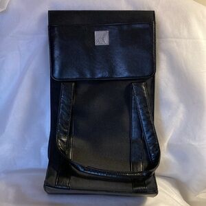 ACRO BAG - AXA BLACK DOUBLE WINE BOTTLE CARRY CASE W/HANDLES & MAGNETIC CLOSE